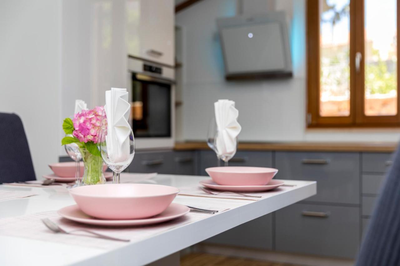 Vacation House Orange ヴェリ・ロシニュ エクステリア 写真